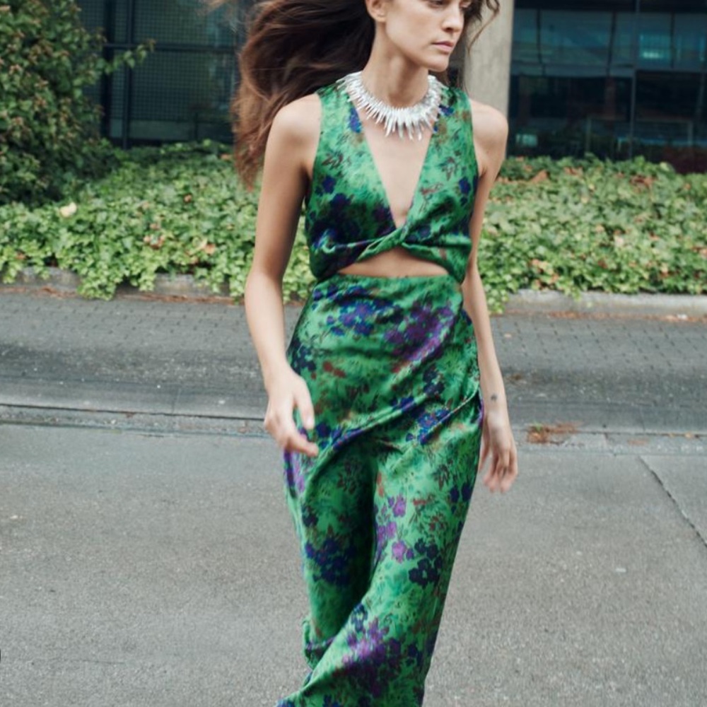 Zara Green and Purple Floral Midi Dress - Picture 8 of 12
